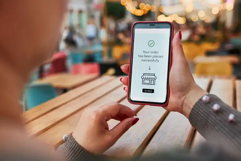 Order placement notification on mobile Order placement notification on mobile