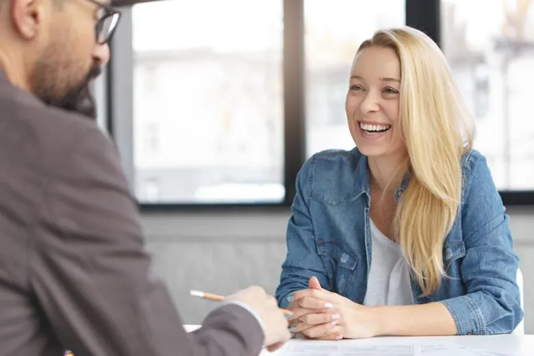 A brief interaction between the hiring manager and a professional UI developer
