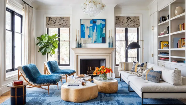 Living room combining various seating options, colours and textures
Living room combining various seating options, colours and textures