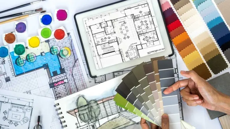 A student of interior design learning about all the tools used by professionals
A student of interior design learning about all the tools used by professionals