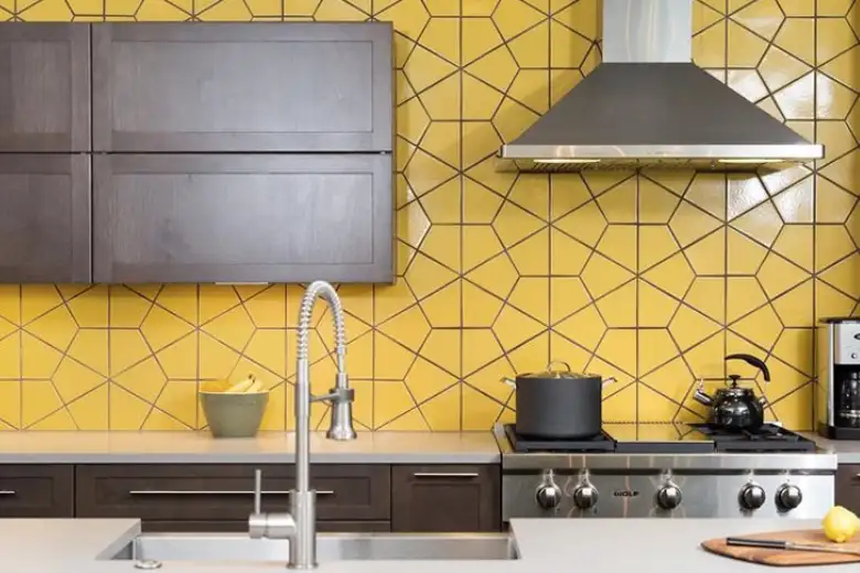 A colourful kitchen design.
A colourful kitchen design.