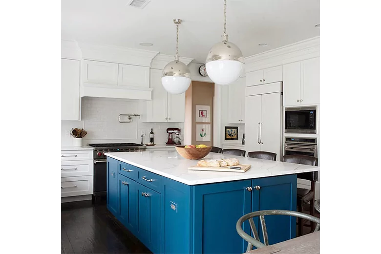 Eye-catching pendant lights hanging over the kitchen island, adding a stylish look to the space.
Eye-catching pendant lights hanging over the kitchen island, adding a stylish look to the space.