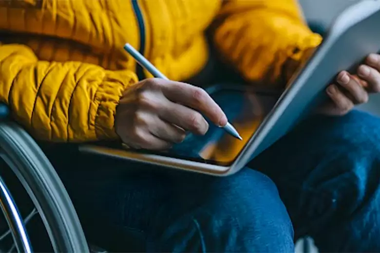 Professional reading Web Content Accessibility Guidelines (WCAG) and taking notes Professional reading Web Content Accessibility Guidelines (WCAG) and taking notes