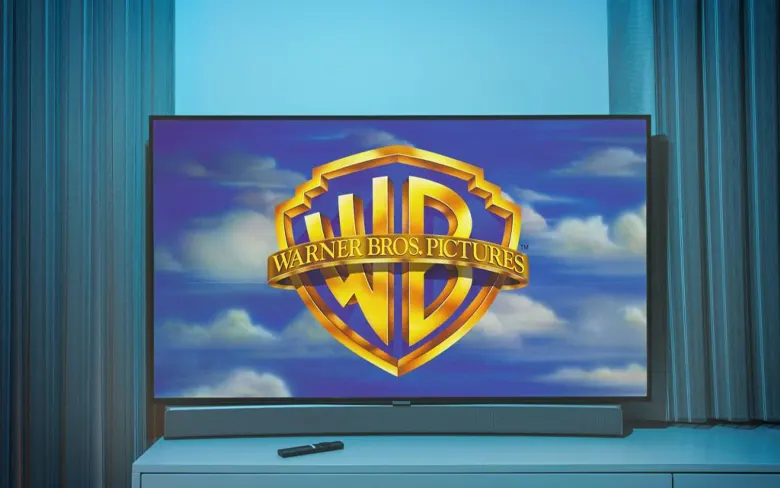 Picture of The Warner Bros. Pictures shield logo, created by Saul Bass.