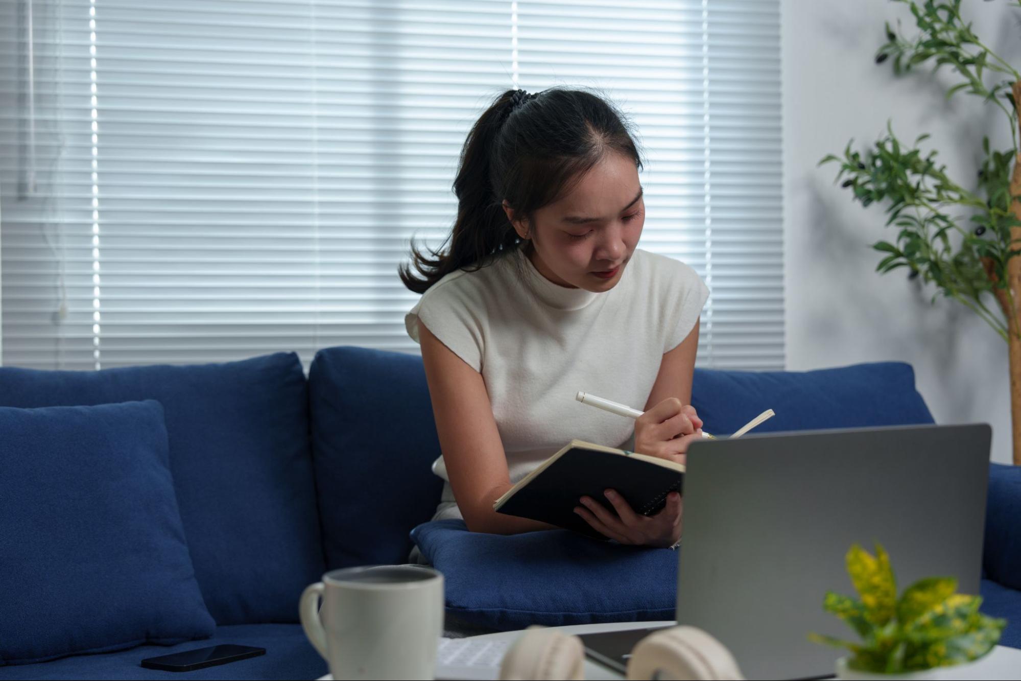 Can You Be a UI UX Designer Without a Design Background? | AND Academy