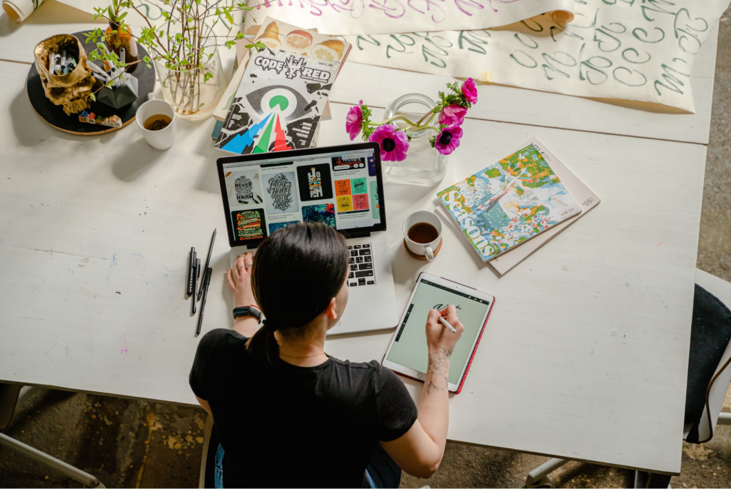 A graphic design app with a clean and modern interface.
