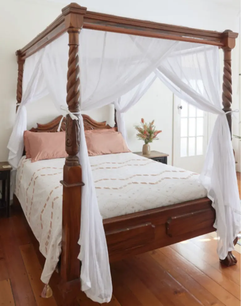 Canopy bed design.
Canopy bed design.