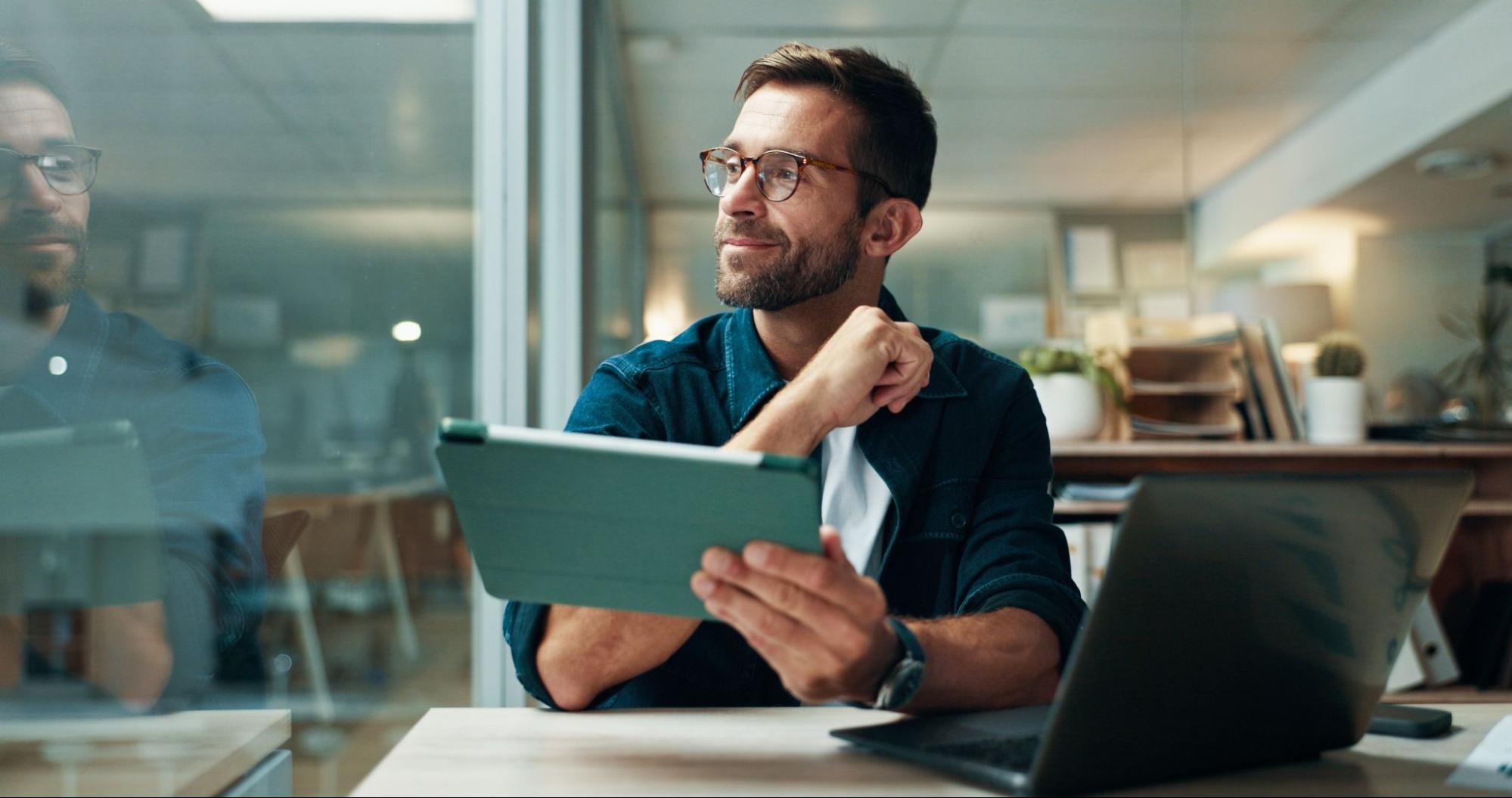 A professional thinking of shifting to a design career